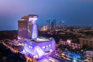 Отель «Grande Centre Point Pattaya - Sha Extra Plus», Паттайя