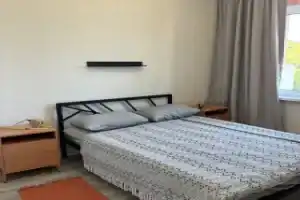 Квартира с Бacсeйнoм в ЖК Кипарис 106, Сукко