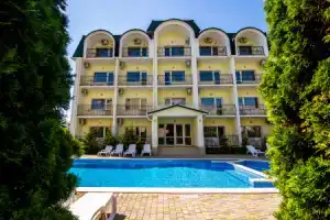 Мини-отель «Крымские Зори», Новофёдоровка