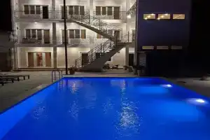 Гостевой дом БроНау Шамбала, Гудаута