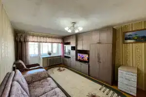 Квартира Двухкомнатная Рядом с ТЦ Берег, Чусовой