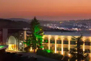 Park Hotel Raya Garden, Велико-Тырново