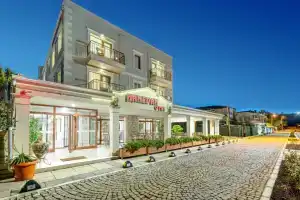 Hanedan Hotel Foca Izmir, Фоча