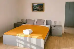 Квартира на Людмилы Бобковой 3 (6), Севастополь