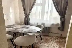 Квартира в центре с видом на море
