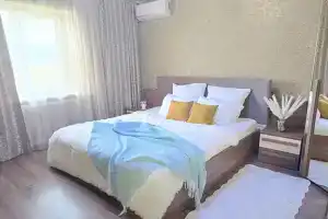 Квартира на улице Куликова, 85к2, Астрахань