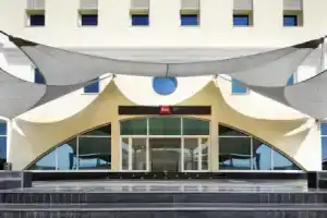 Отель «ibis Muscat», Маскат