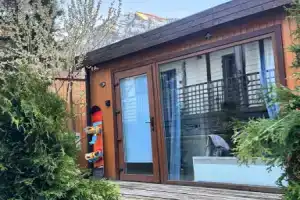 Частный дом Тихий с Террасой и Зеленым Двориком, Красная Поляна