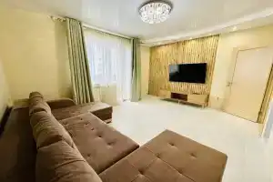 Апартаменты 691 Флэтс-Лайн на улице Красноармейская 100, Брянск