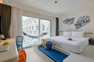Хостел «Lub d Phuket Patong», Патонг