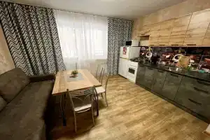 Квартира Сутки Как Дома на Крупской 93а, Минусинск