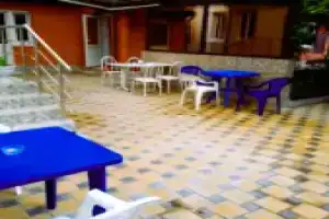 Меблированные комнаты Кристина, Геленджик