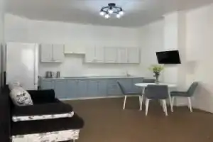 Квартира 3-к в центре Сухума