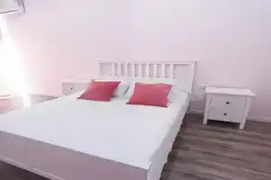Апартаменты с балконом Крылья Стрекозы, Геленджик