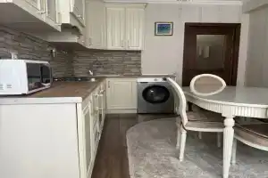 Уютные у аэропорта с видом на горы Апартаменты, Каспийск