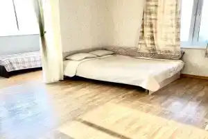 Квартира 2х комнатная студия в центре Новосибирска