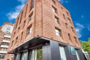 Graphica Tbilisi Hotel, Тбилиси