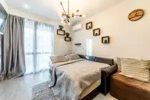 Апартаменты Sun city apartments ЖК Сокол с балконом, Сочи