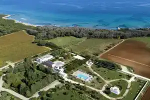 Отель «Masseria Mongiò dell'Elefante», Отранто