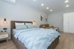 Квартира на улице семьи Шамшиных 12, Новосибирск
