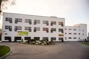 Отель «Принцесса Лягушка»