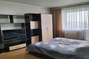 Апартаменты однокомнатные на улице Лунной, Бердск