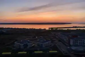 Квартира Уютная с видом на Каму и озеро, Набережные Челны