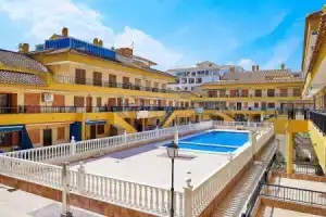 Espanhouse Thomas Apartments, Торревьеха