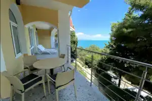 Отель «Blumarin Sea», Алушта