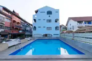 Thipurai Beach Hotel Annex, Хуахин