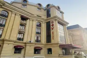 Гостиница «Bey», Баку