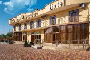 Ресторанно-гостиничный комплекс «Grand Paradise», Джубга