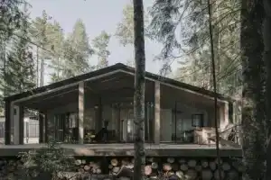 Загородный дом с баней и видом на лес в Ленинградской области
