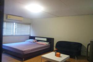 Dmk Don Mueang Airport Guest House, Бангкок