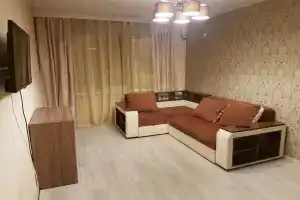 Квартира двухкомнатная в самом центре Владивостока