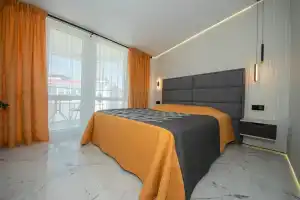 Апартаменты Loft-Apart Черноморская набережная, Феодосия