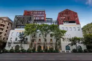 Tbilisi Philharmonic Hotel by Mercure, Тбилиси