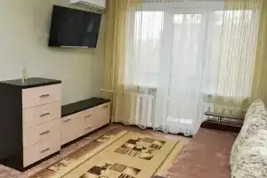 Квартира Ерубаева 35 эконом вариант, Караганда