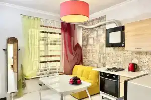 Квартира стильная в горах Ялта