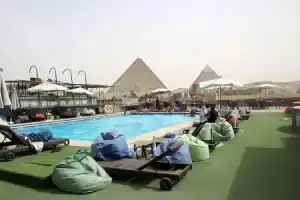 Regency Pyramids Hotel, Каир