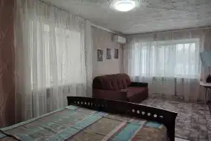 Квартира на Топорковской 93, Пугачёв
