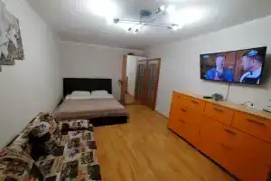 Квартира на Энгельса 97A, Челябинск