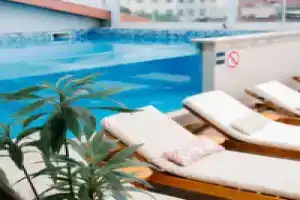 Sota Metekhi Hotel, Тбилиси