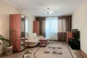 Квартира 1-комнатная квартира рядом с набережной, Каменск-Уральский
