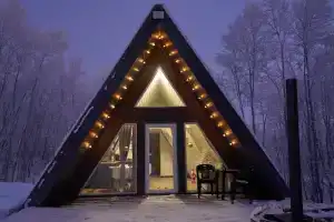 Частный дом A-Frame в лесу в 6 км от Мурманска