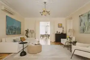 Апартаменты Minin Apartments у Эрмитажа 130 кв.м., Санкт-Петербург