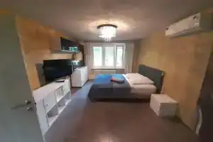 Квартира на улице Кухмистерова 3к1, Москва