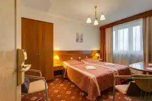 Меблированные комнаты Oрехово (Дом у Парка), Москва