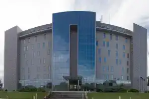 Апартаменты в Бизнес-Центре Золотой Затон