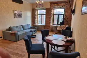 Квартира у Кремля, Ростов Великий